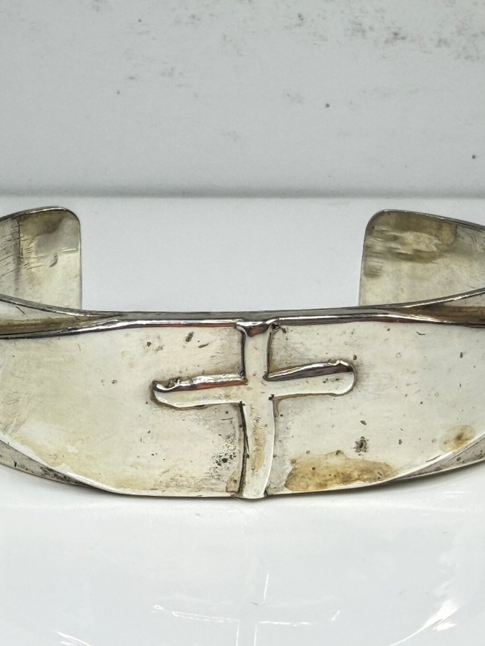 Handmade Heavy 925 Sterling Silver Cross Wide Cuff Bracelet 69.4g 7.25" JR2157